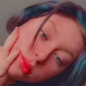 Meet your Posher, Max